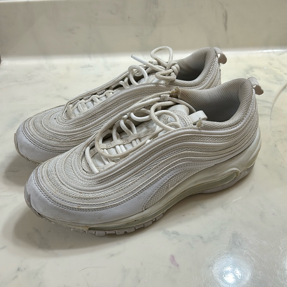 Nike Airmax sneakers